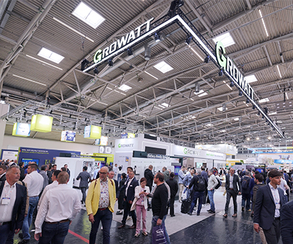 Growatt lance le NEXA 2000 et remporte le prix EUPD Top Brand PV